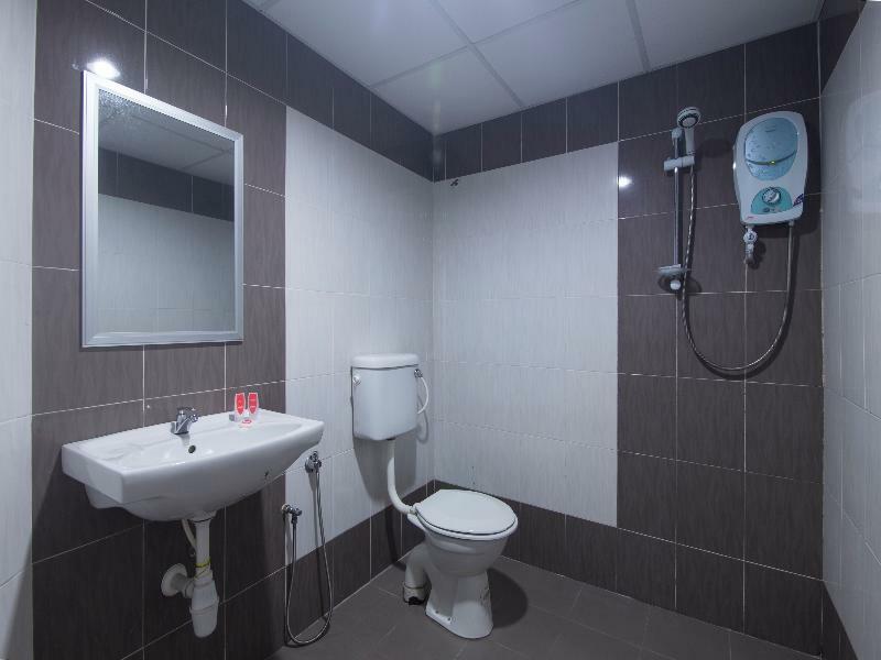 טלוק אינטן Lux Hotel מראה חיצוני תמונה